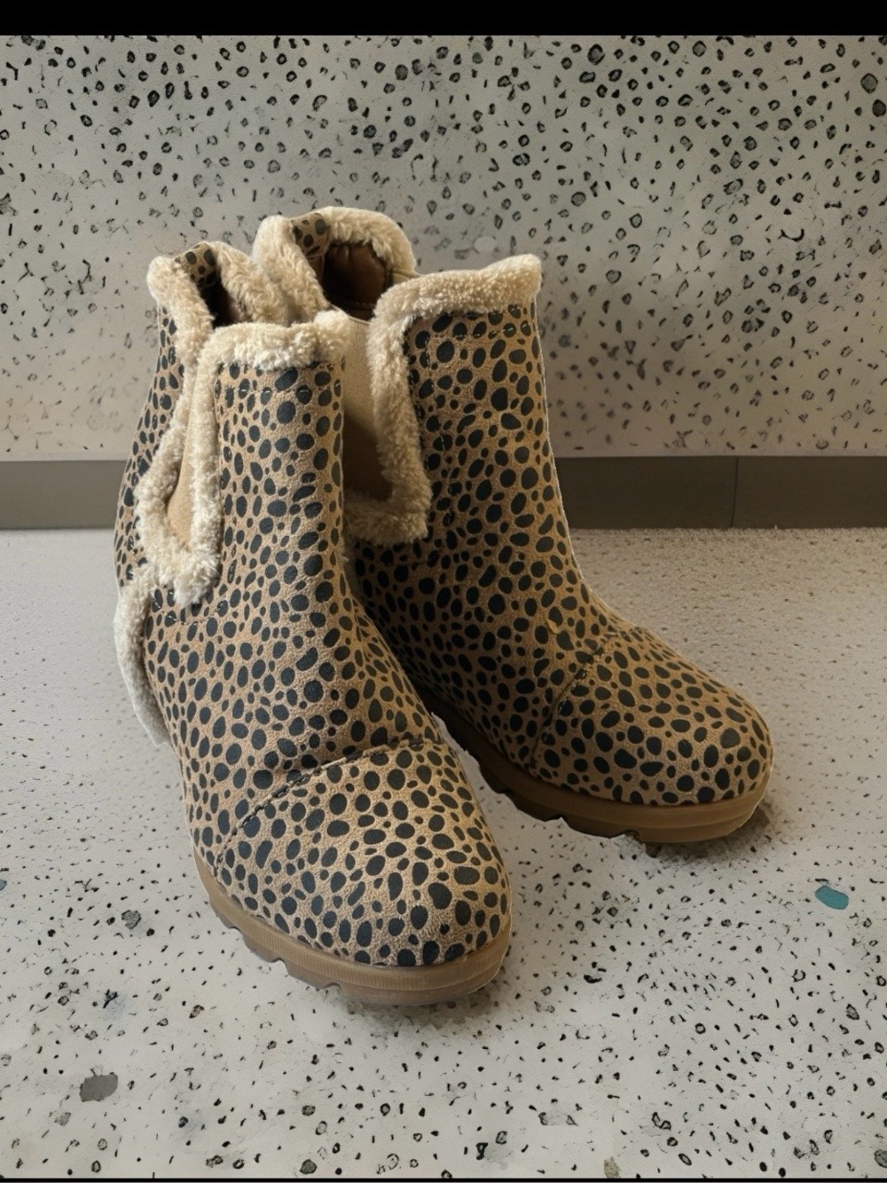Sugar Valley Animal Print Faux Fur Wedge Chelsea Booties 6.5